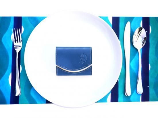【極小財布・小さい財布】小さいふ。 ペケーニョ Blue Hawaii 日本製 二つ折り クアトロガッツ