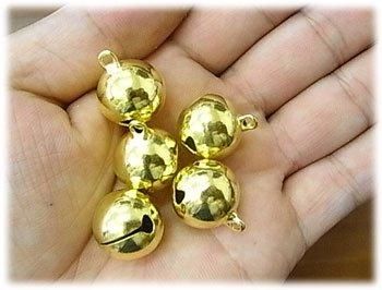 手芸鈴 ゴールド 直径約16ミリ