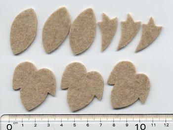 フェルトパーツ 　　ベージュ　F06【型抜き・カット済み】  厚さ約2mm 　