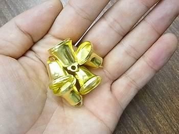 クリスマス　ベル（鈴）　16ミリ　ゴールド 5個入り