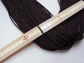 人五紐（じんごひも） こげ茶 （人絹）唐打紐 直径約1mmX約30m　