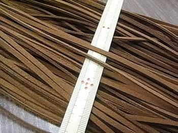 スエードーコード col.5 幅約3mmX厚さ約1mm 約87cm