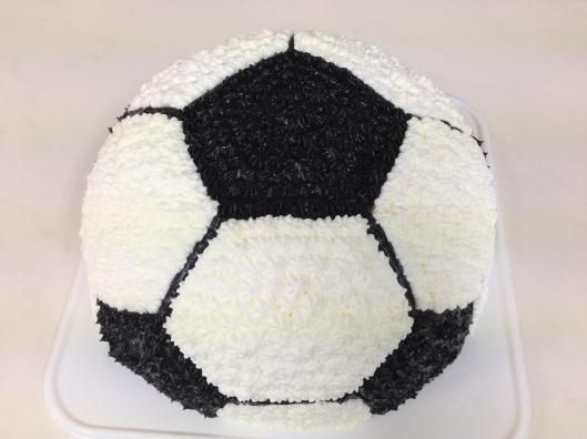 サッカーボール 送料込 Sweets Factory 八王子のシフォンケーキとプリンの専門店 キャラデコ アイシングクッキー 贅沢くちどけプリンが大人気