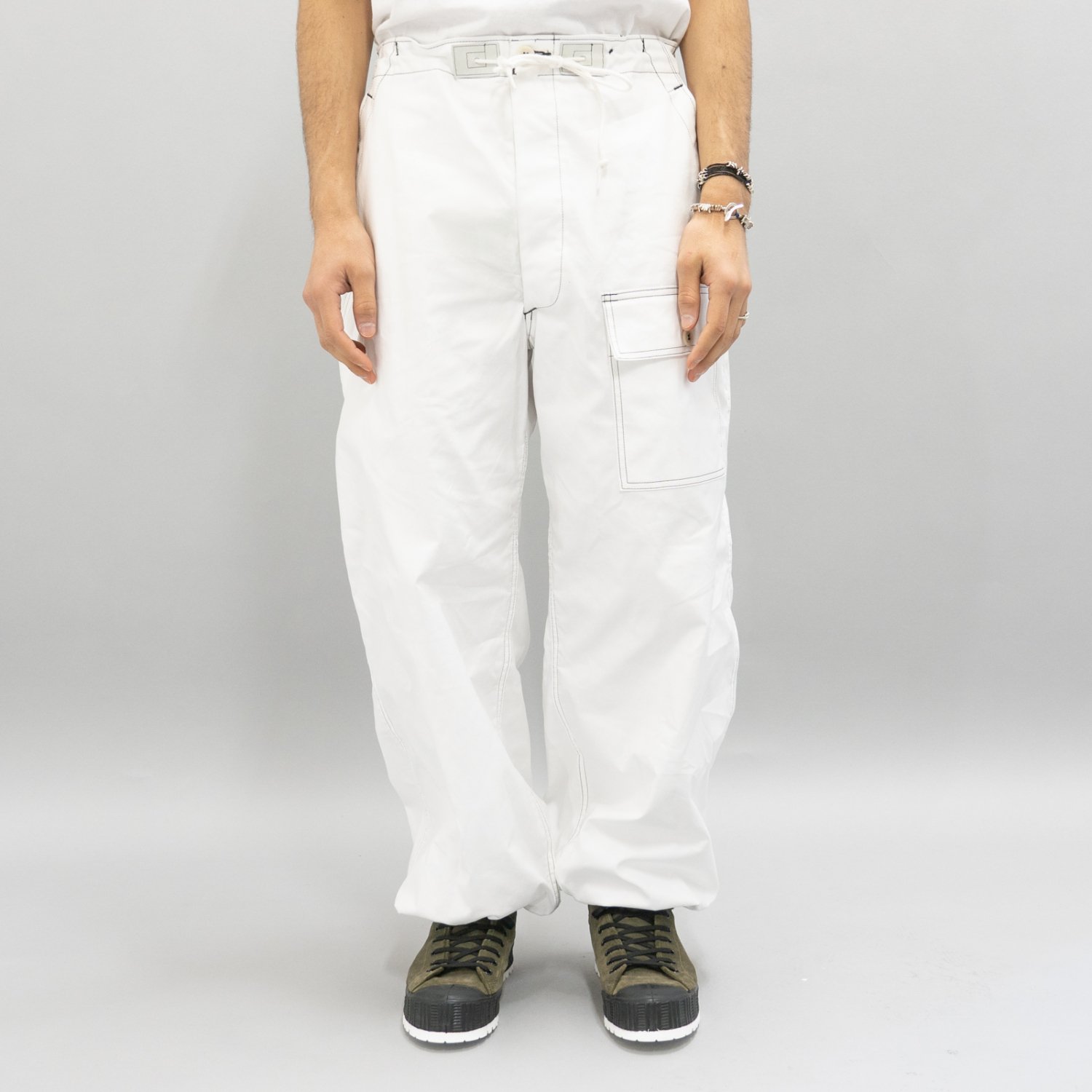 TUKI * 0131 Over Pants * White | public