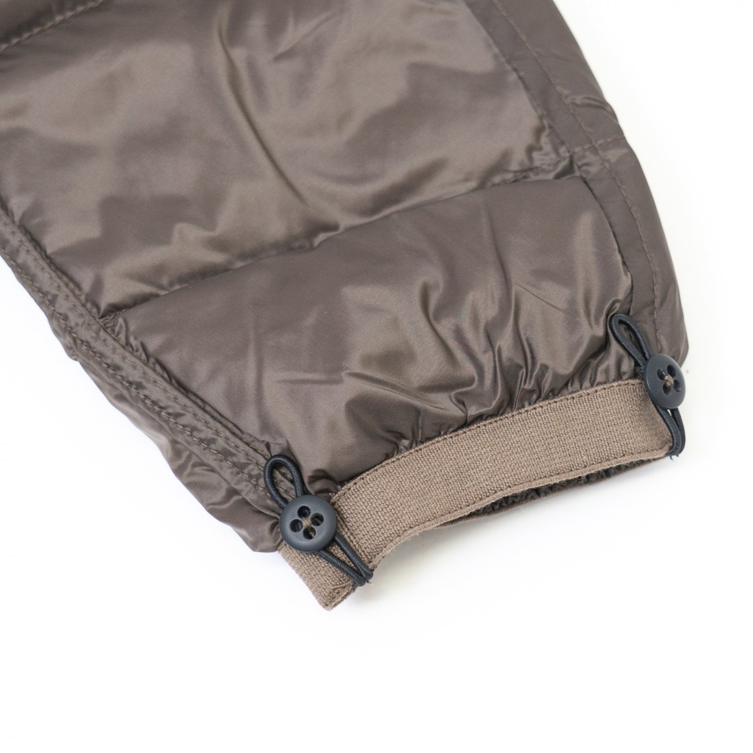 Ten-c * DOWN LINER WITH POCKETS * Charcoal