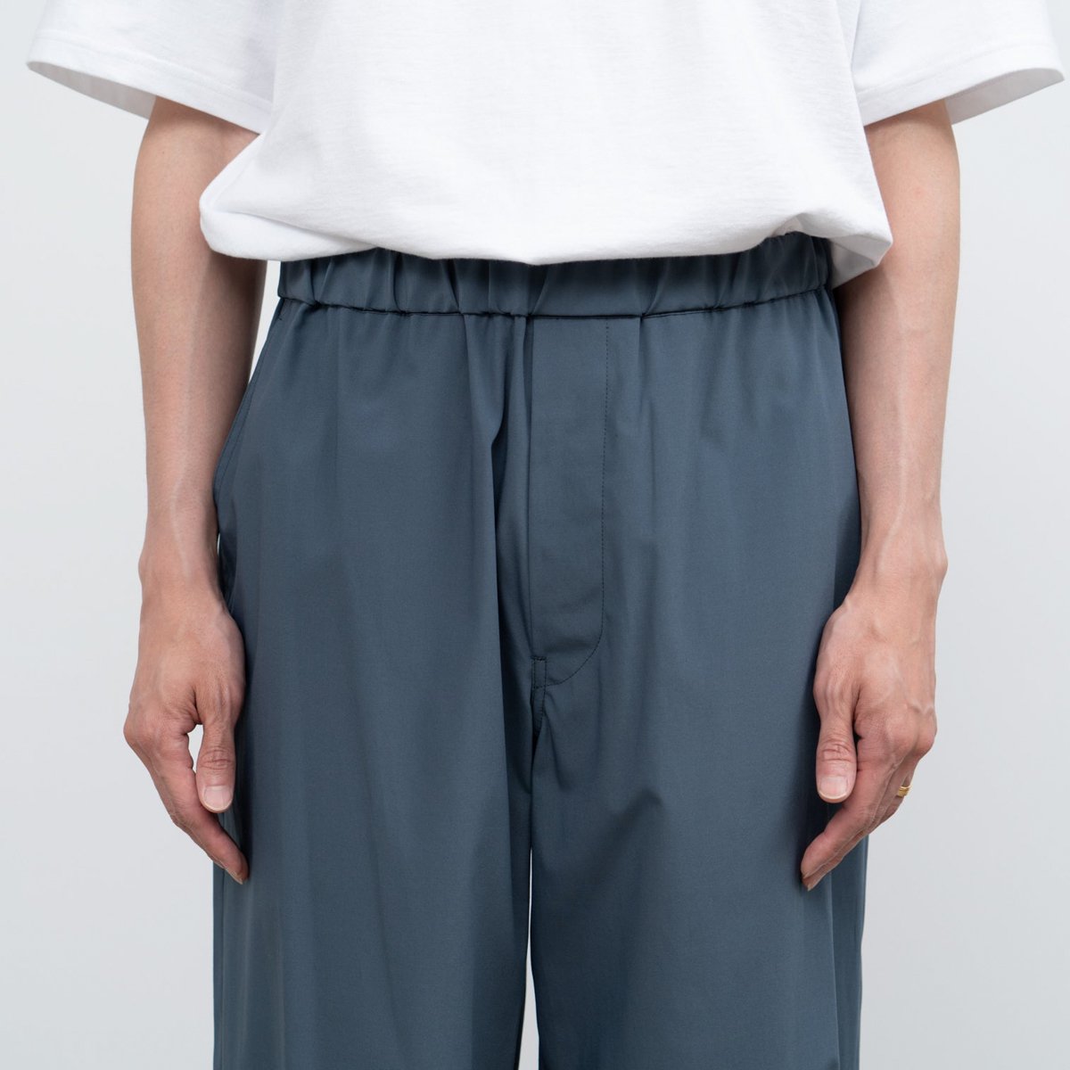 Graphpaper * Semi-Dull Poplin Track Pants(3色展開) | public