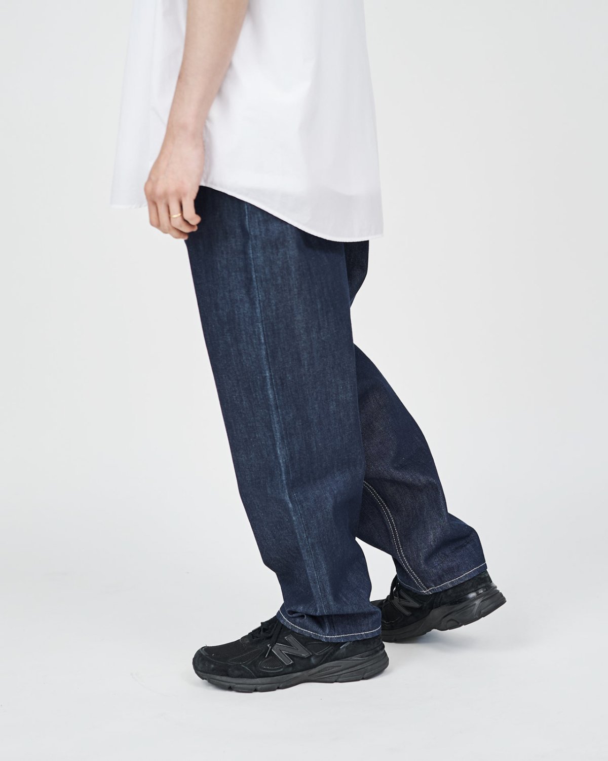 Graphpaper * Selvage Denim Two Tuck Tapered Pants * Rigid