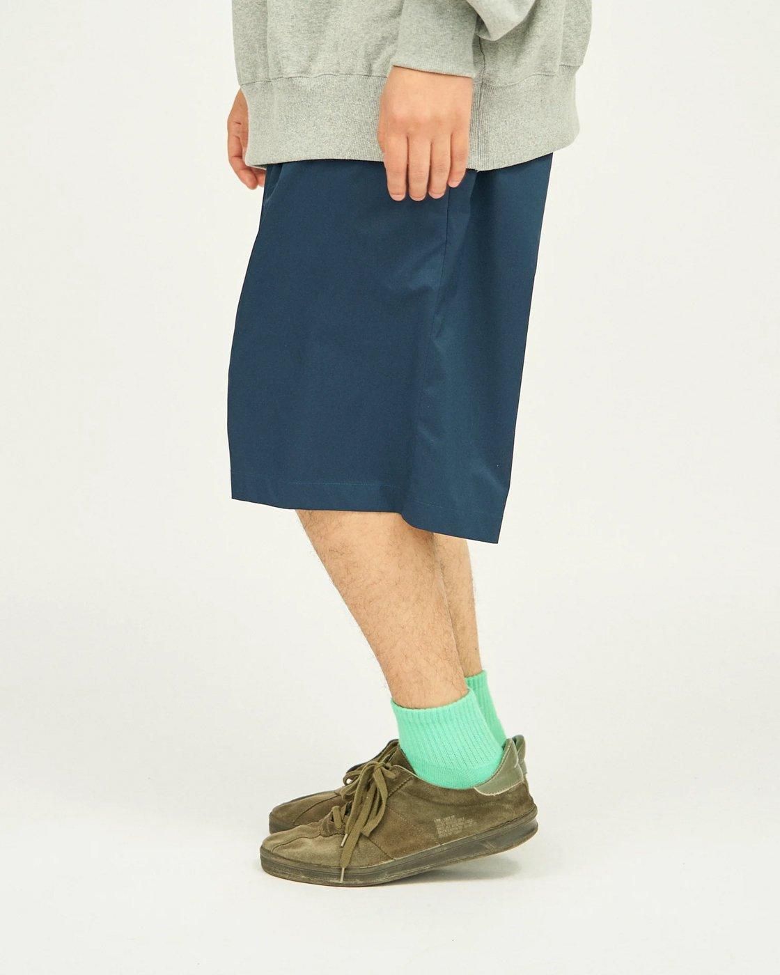 FreshService SHORTS Lサイズ FreshService * FSC241-40094 STRETCH DRY CLOTH SHORTS(2色展開