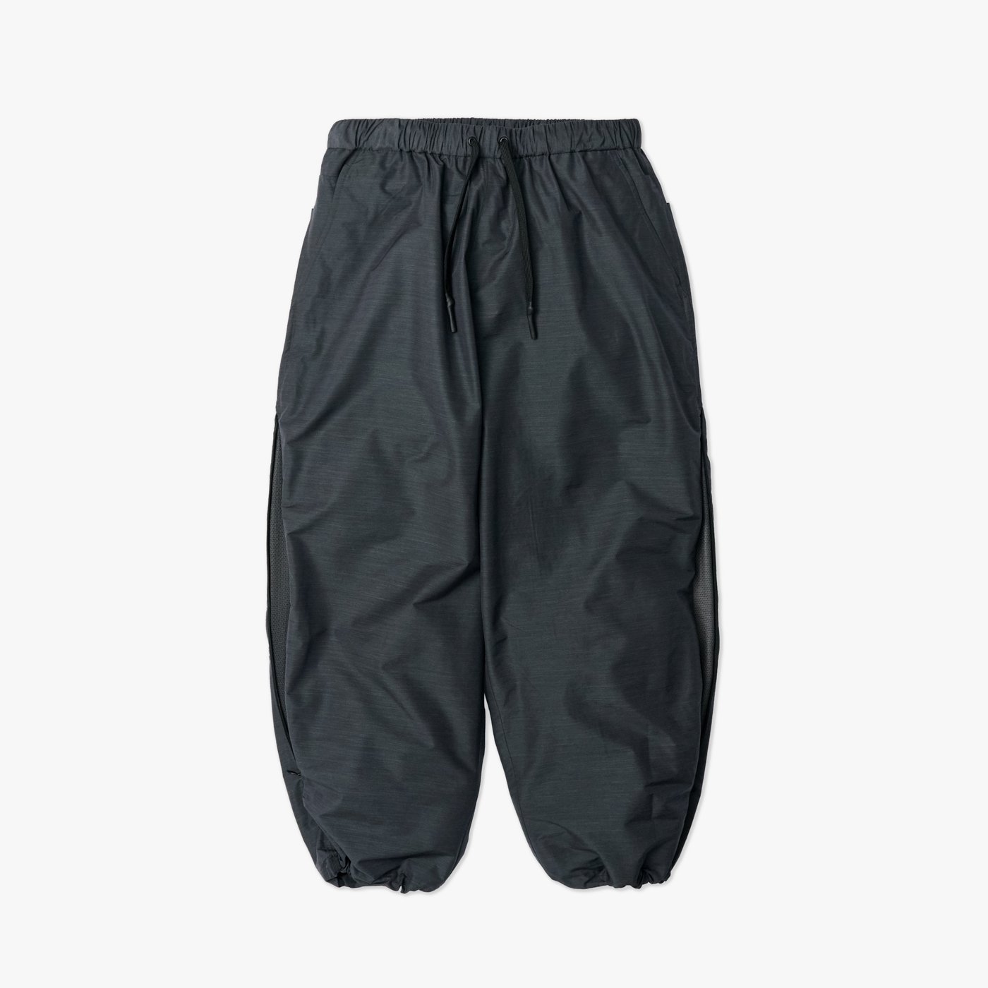 UNTRACE * _112 VENTILATION TAPERED PANTS * Charcoal