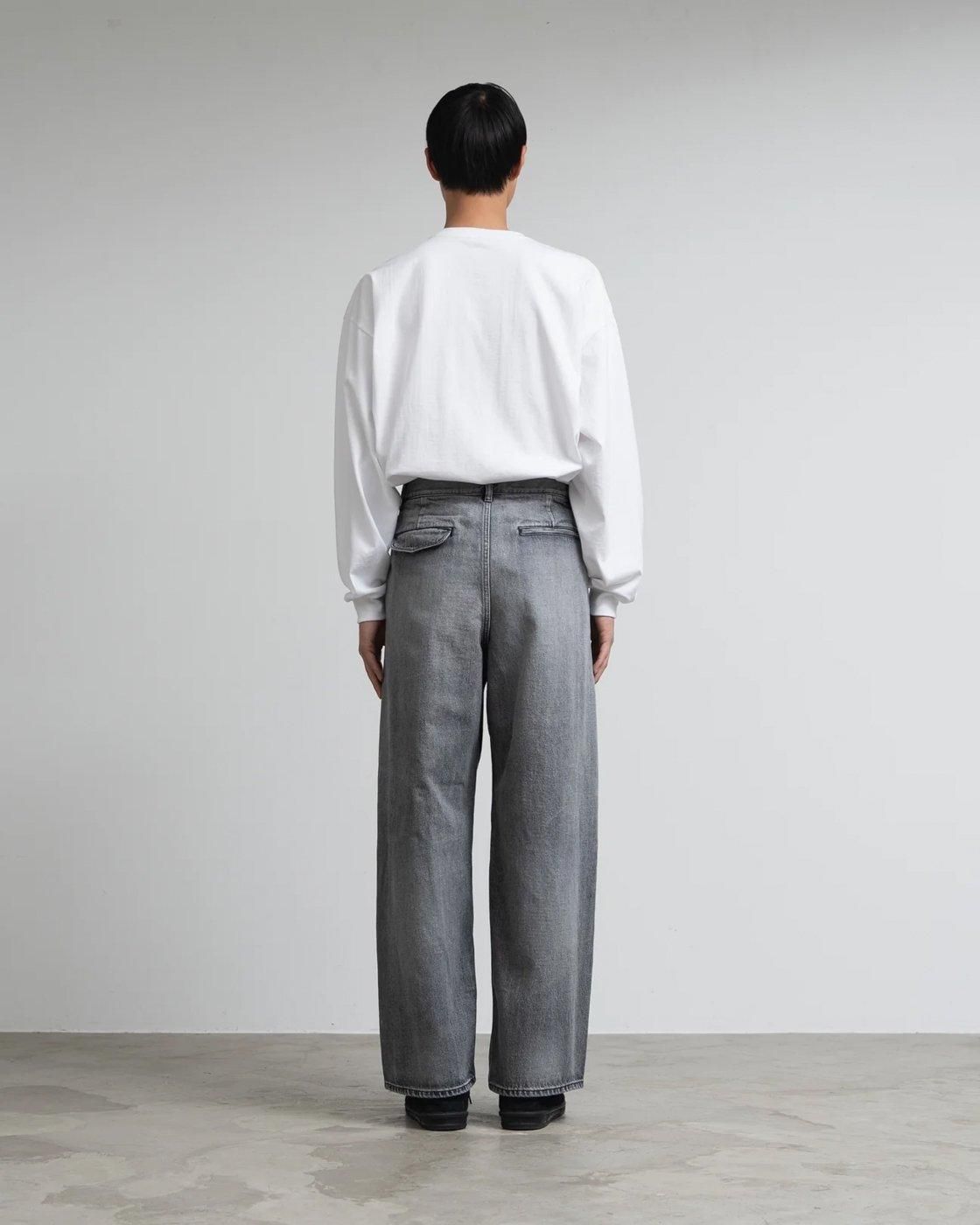 Graphpaper * Selvage Denim Two Tuck Pants LIGHT FADE(2色展開 Graphpaper * Selvage Denim Two Tuck Pants LIGHT FADE(2色展開