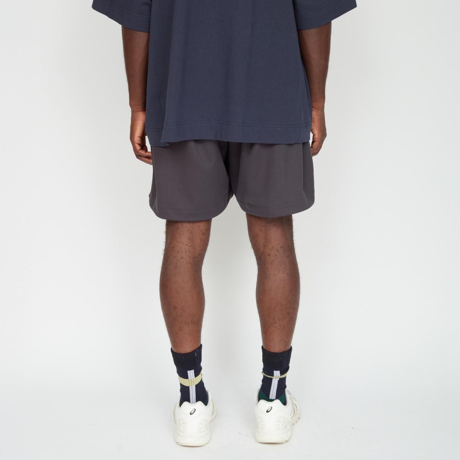 UNTRACE * _157 Knee Shorts(2Ÿ)
