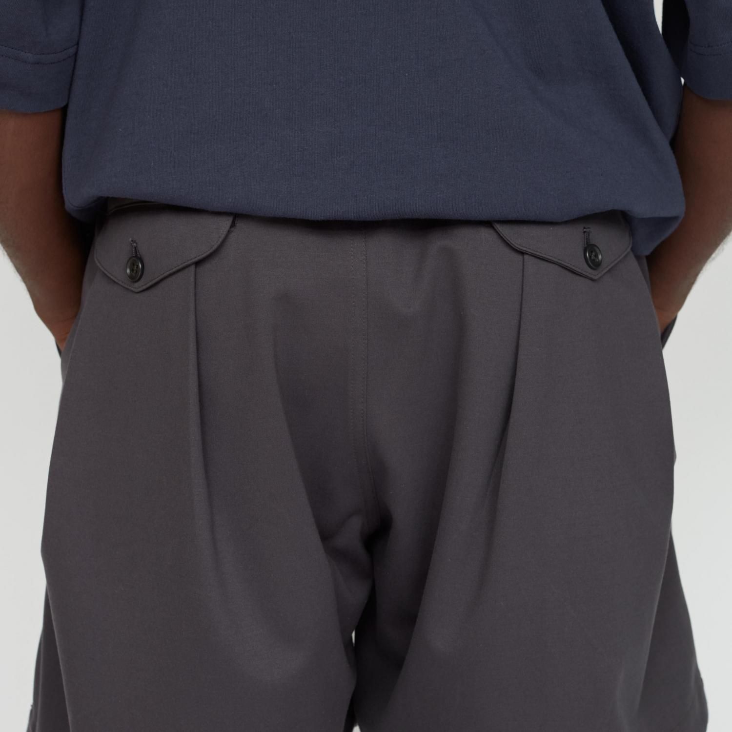 UNTRACE * _157 Knee Shorts(2Ÿ)