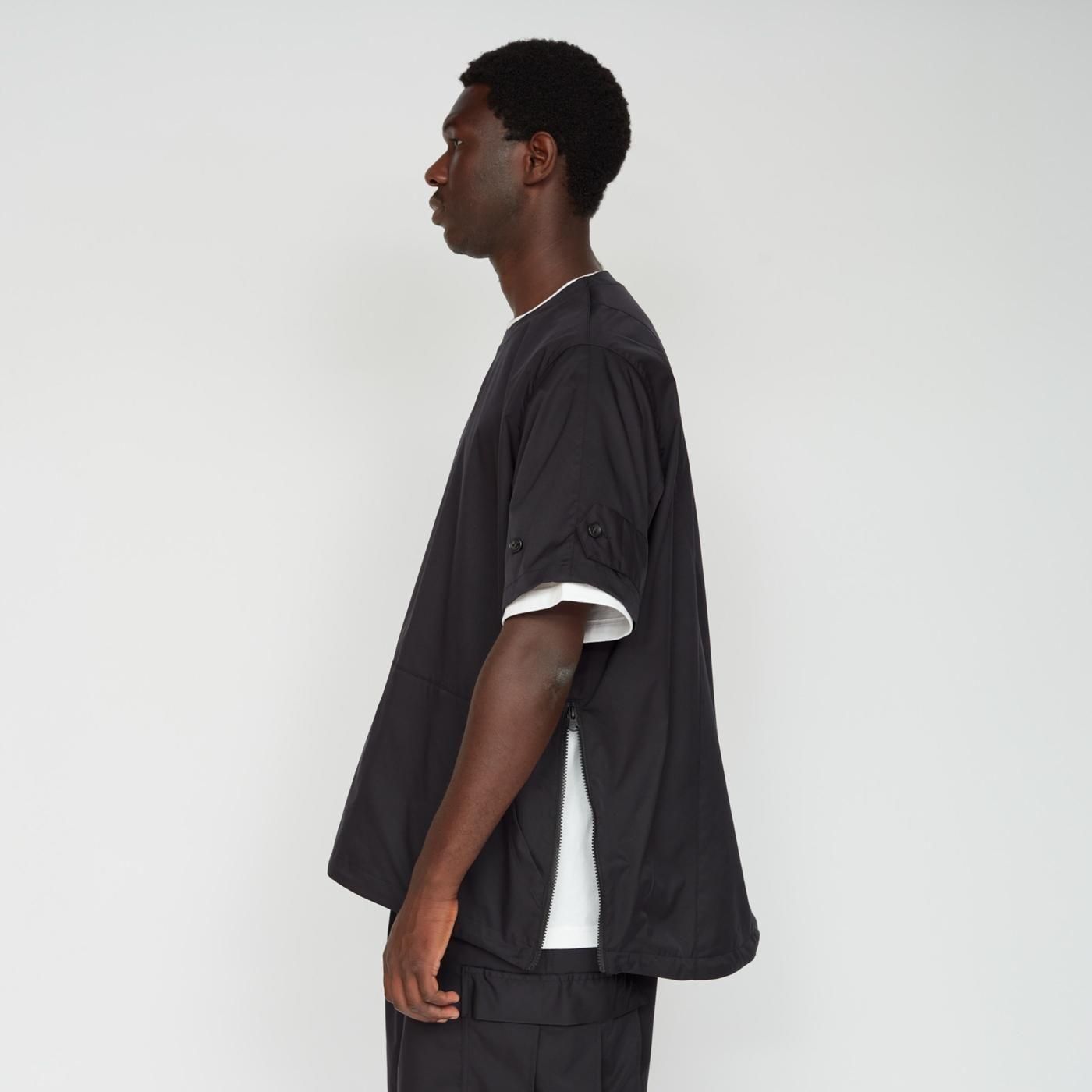 UNTRACE * _160 Game Shirt S/S * Black