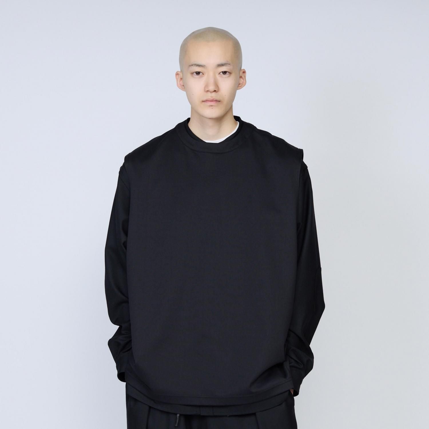 UNTRACE * _204 No Sleeve Vest(2Ÿ)