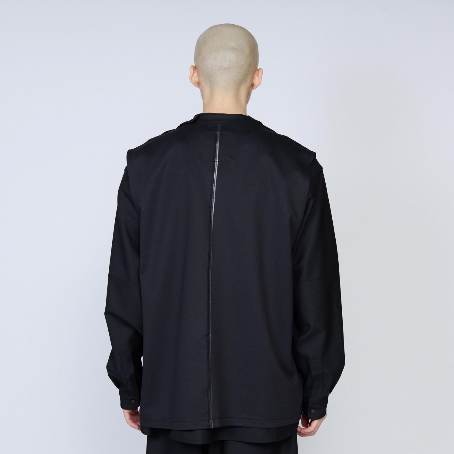 UNTRACE * _204 No Sleeve Vest(2Ÿ)