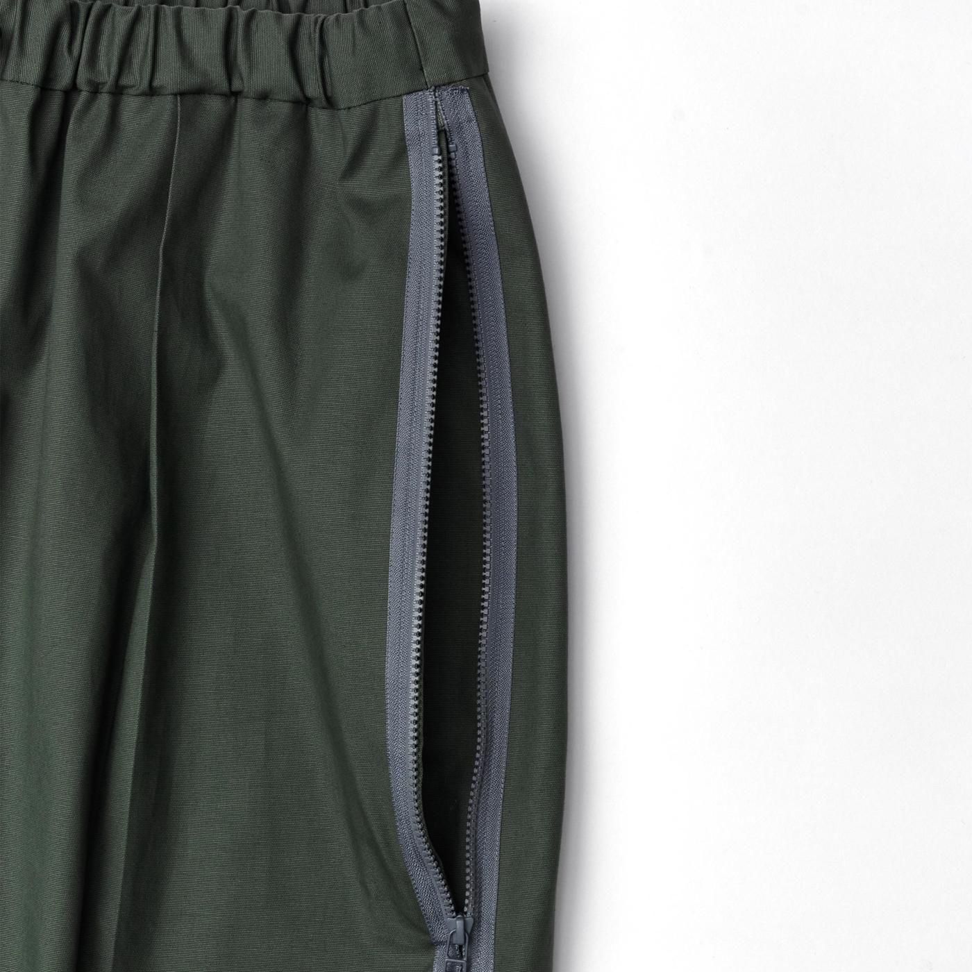 UNTRACE * _202 Zip Pocket Curve Pants(2色展開)