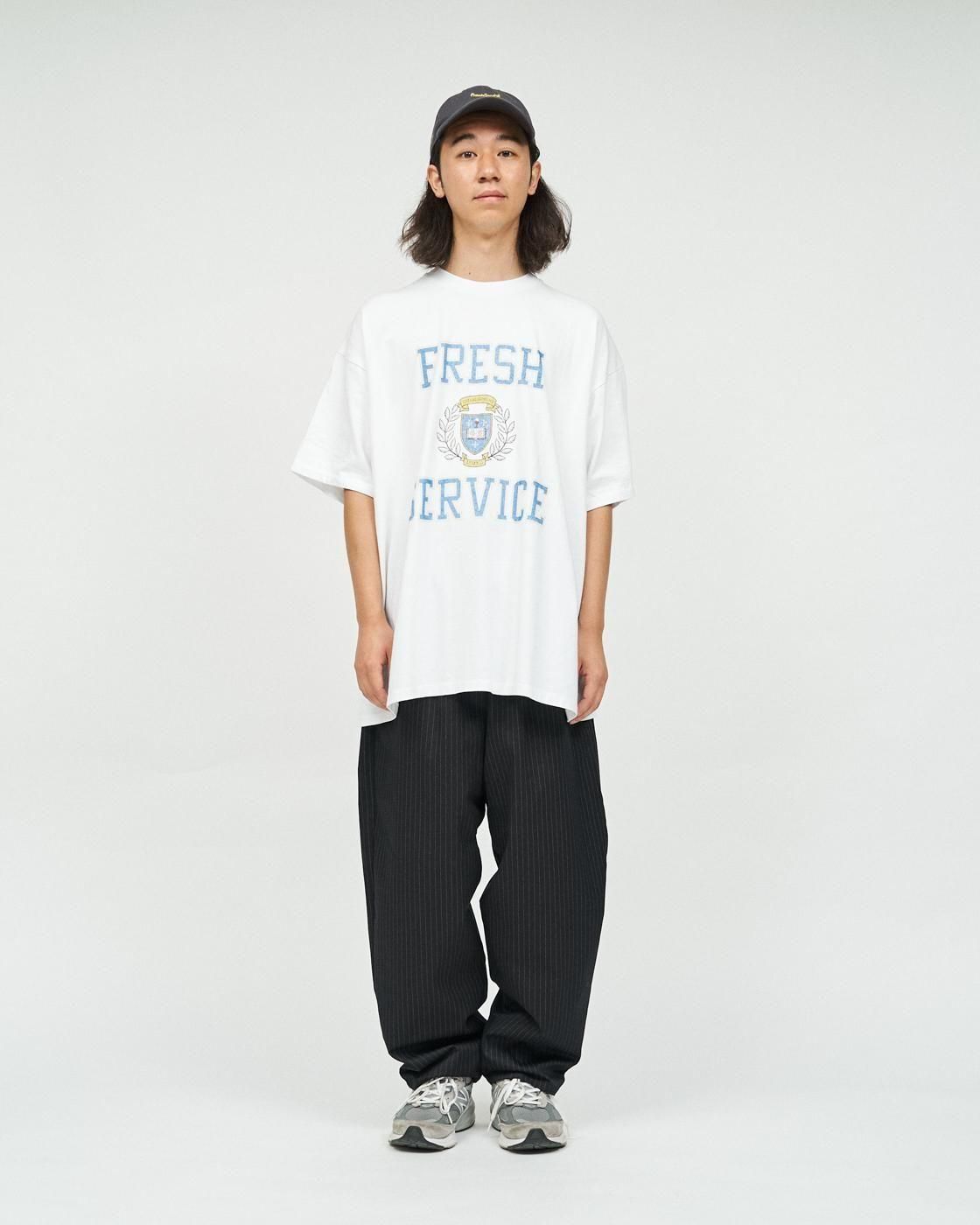 FreshService * FSC253-70013 CORPORATE PRINTED S/S TEE COLLEGE(4Ÿ)