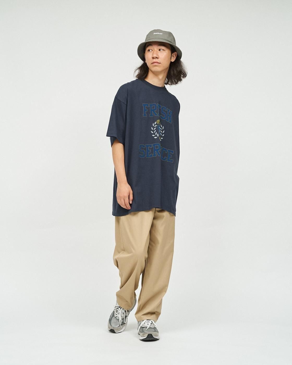 FreshService * FSC253-70013 CORPORATE PRINTED S/S TEE COLLEGE(4Ÿ)