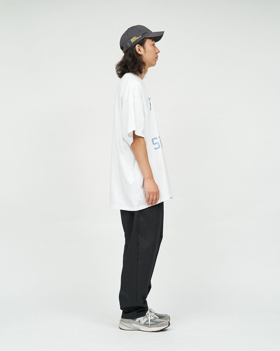 FreshService * FSC253-70013 CORPORATE PRINTED S/S TEE COLLEGE(4Ÿ)