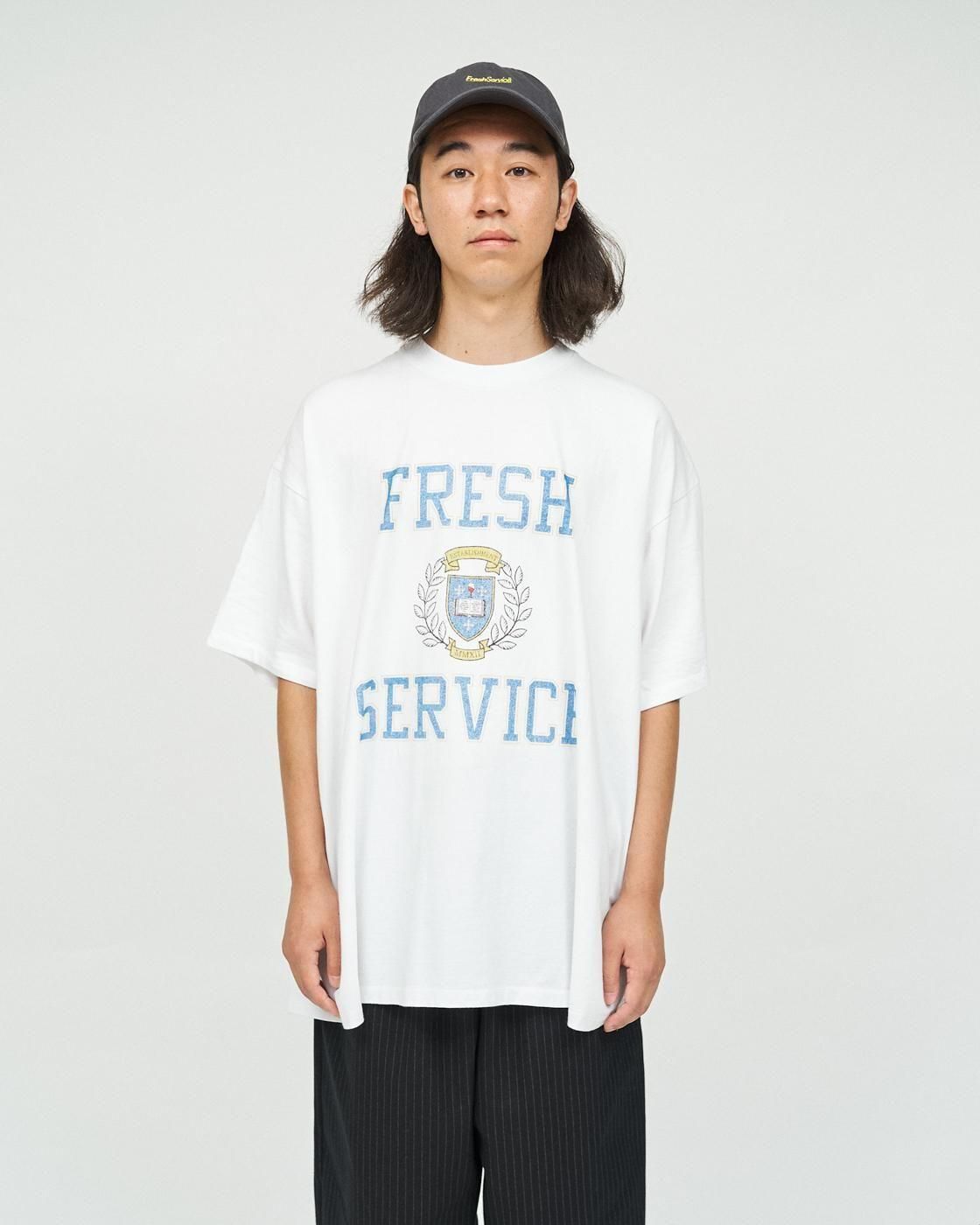 FreshService * FSC253-70013 CORPORATE PRINTED S/S TEE COLLEGE(4Ÿ)