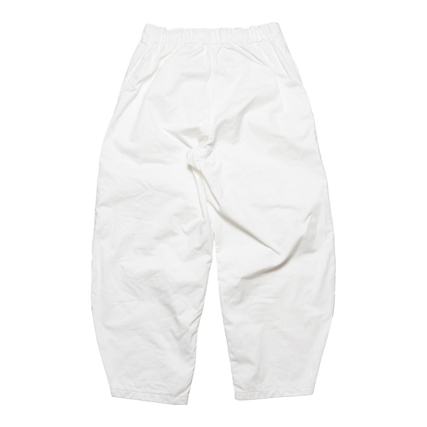 TUKI * 0189 Banana Legs G/D * White