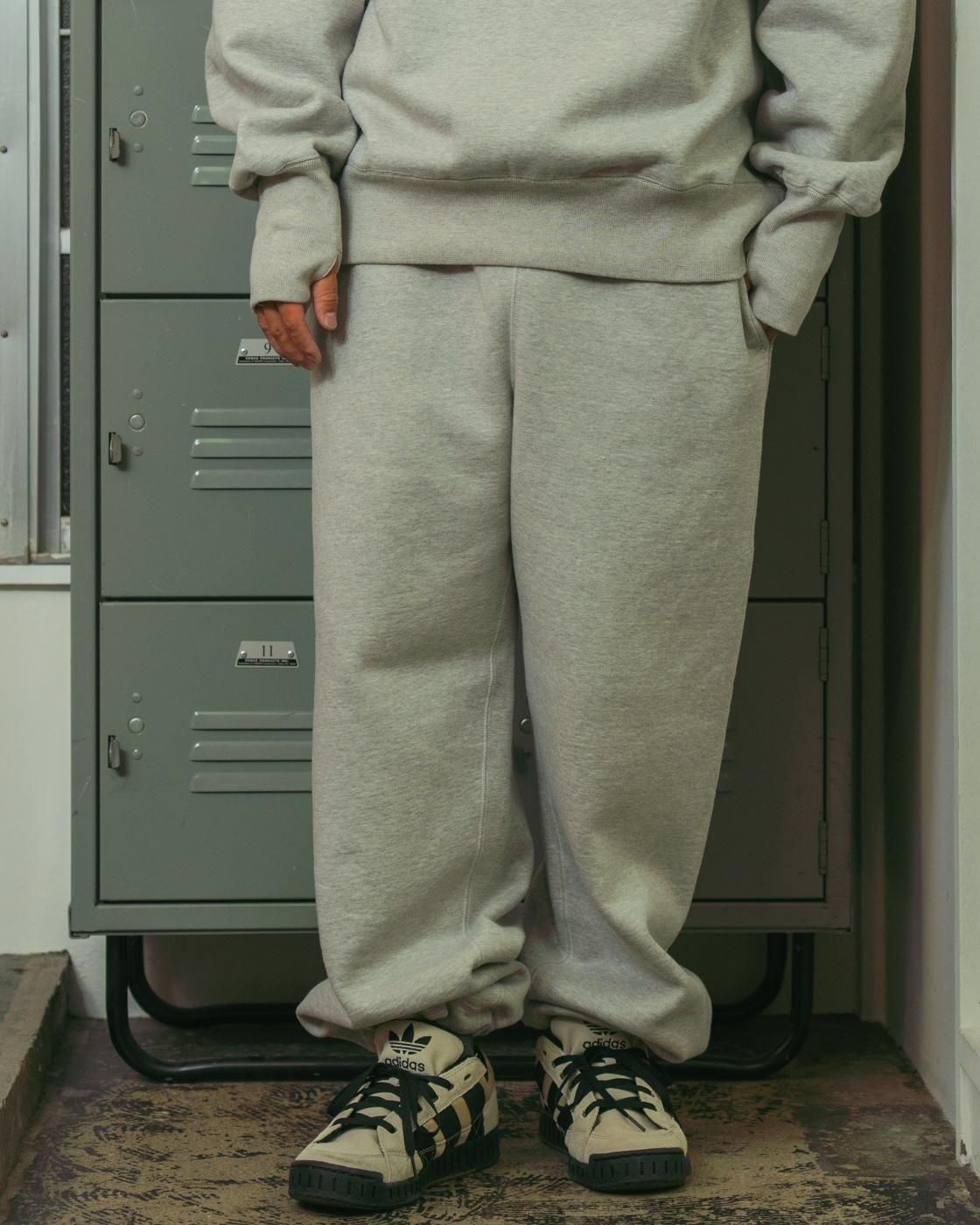 Unlikely * U25F-24-0005 Unlikely Simple Sweat Pants (2Ÿ)