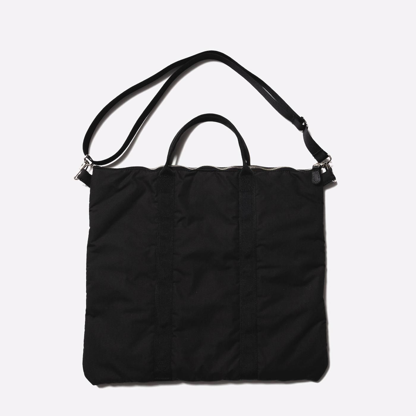 Unlikely * U25F-61-0001 Unlikely ”MIL” Helmet Bag Square(2色展開)