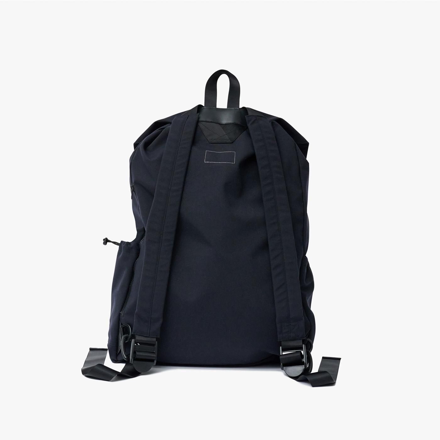 UNTRACE * _218 Knap Pack(2色展開)