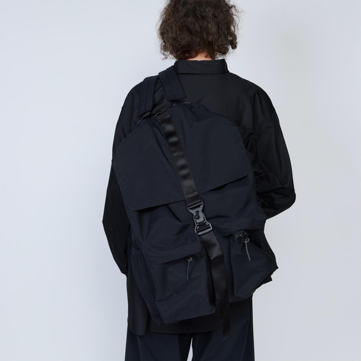 UNTRACE * _218 Knap Pack(2色展開)
