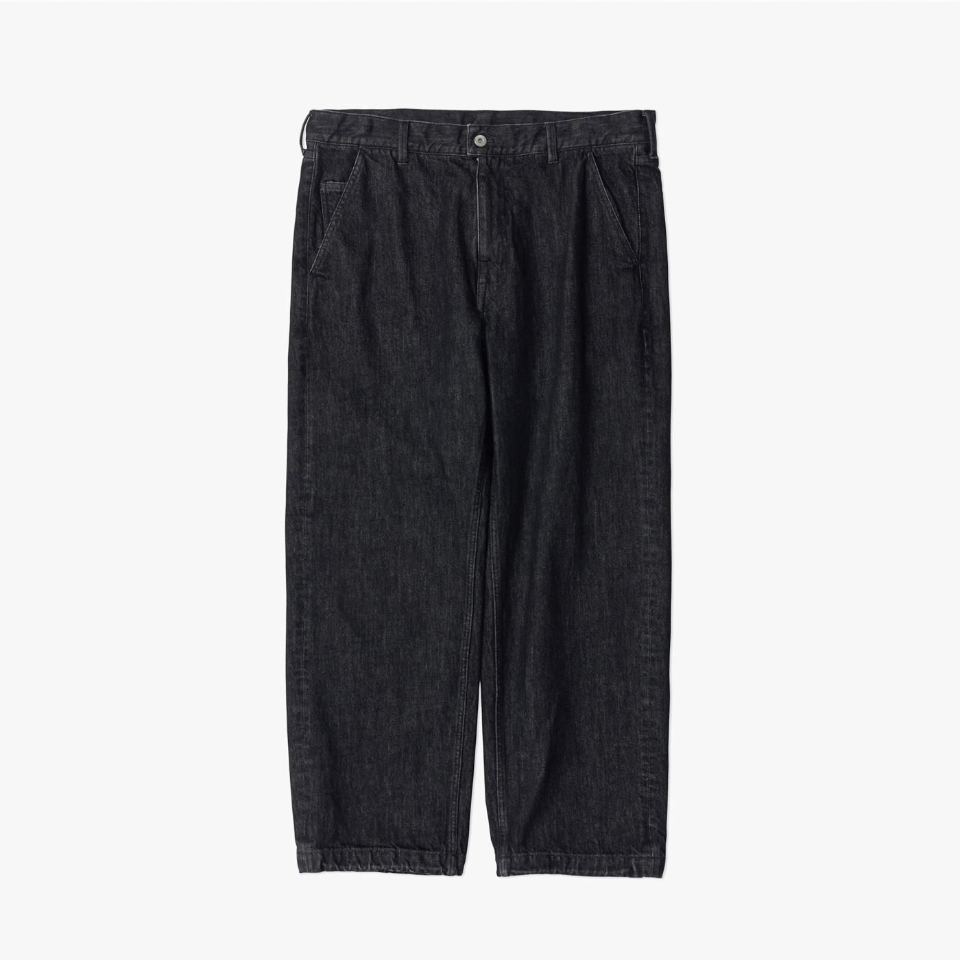 UNTRACE * _146 Straight Denim Pants * Black