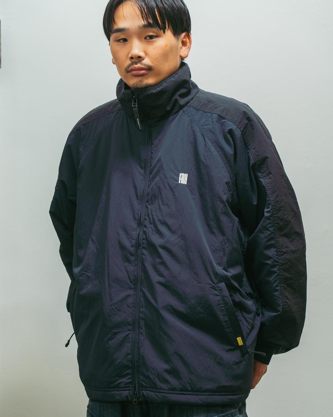 FARAH * FR0502-M1018 Padded Nylon Switching Zip Up Jacket * Black/DarkNavy