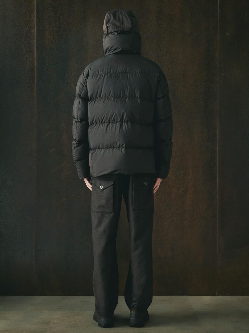 Ten-c * 25CTCUB03001 ANTARCTIC COMBO DOWN PARKA * Black(999)