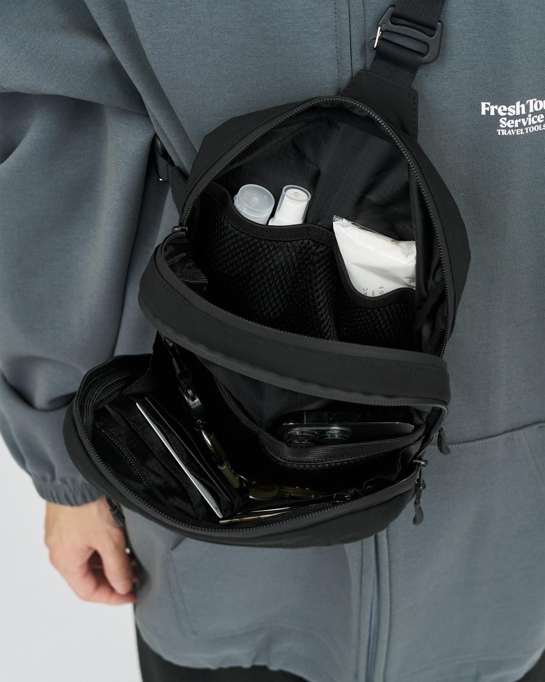 Fresh Tour Service * FSP253-90069 UTILITY SLING BAG(3Ÿ)