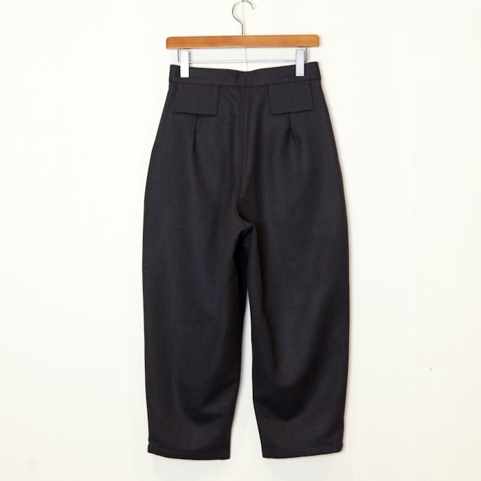 TUKISOLD OUT * Tapered Pants Wool Flano * Charcoal