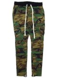 <img class='new_mark_img1' src='https://img.shop-pro.jp/img/new/icons8.gif' style='border:none;display:inline;margin:0px;padding:0px;width:auto;' />[mnml] CARGO DRAWCORD PANTS CAMO