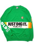 <img class='new_mark_img1' src='https://img.shop-pro.jp/img/new/icons8.gif' style='border:none;display:inline;margin:0px;padding:0px;width:auto;' />[MANIC DEE] JDI TOKYO PATCH SWITCH PANEL CREW SWEAT