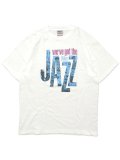 <img class='new_mark_img1' src='https://img.shop-pro.jp/img/new/icons8.gif' style='border:none;display:inline;margin:0px;padding:0px;width:auto;' />[STILLAS] ”WE’VE GOT THE JAZZ” T-Shirt