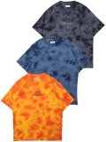 <img class='new_mark_img1' src='https://img.shop-pro.jp/img/new/icons8.gif' style='border:none;display:inline;margin:0px;padding:0px;width:auto;' />[FLASH POINT] FLASH POINT LOGO EMB TIE DYE Tee