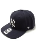 <img class='new_mark_img1' src='https://img.shop-pro.jp/img/new/icons56.gif' style='border:none;display:inline;margin:0px;padding:0px;width:auto;' />[47Brand] Yankees Sure Shot 47 CAPTAIN(NV)