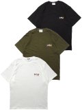 <img class='new_mark_img1' src='https://img.shop-pro.jp/img/new/icons8.gif' style='border:none;display:inline;margin:0px;padding:0px;width:auto;' />[DOUBLE STEAL] Colorful Logo Embroidery TEE
