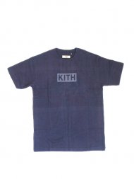 KITH NYC/BOX LOGO TEE NAVY<img class='new_mark_img2' src='https://img.shop-pro.jp/img/new/icons50.gif' style='border:none;display:inline;margin:0px;padding:0px;width:auto;' />