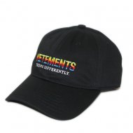 VETEMENTS/THINK DIFFERENTLY LOGO CAP