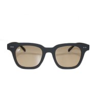TMT × Marbles MAT BLACK SUNGLASSES (BROWN)<img class='new_mark_img2' src='https://img.shop-pro.jp/img/new/icons1.gif' style='border:none;display:inline;margin:0px;padding:0px;width:auto;' />