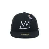 NEW ERA/LP 59FIFTY JEAN MICHEL BASQUIAT ジャン=ミシェル・バスキア Crown ブラック<img class='new_mark_img2' src='https://img.shop-pro.jp/img/new/icons1.gif' style='border:none;display:inline;margin:0px;padding:0px;width:auto;' />