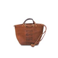 VASCO/LEATHER MAIL PURSE BAG-SMALL CAMEL<img class='new_mark_img2' src='https://img.shop-pro.jp/img/new/icons1.gif' style='border:none;display:inline;margin:0px;padding:0px;width:auto;' />