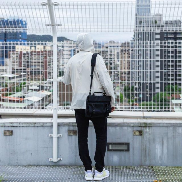 C O D E O F B E L L / APEX LINER MAX C O D E O F B E L L / APEX LINER MAX