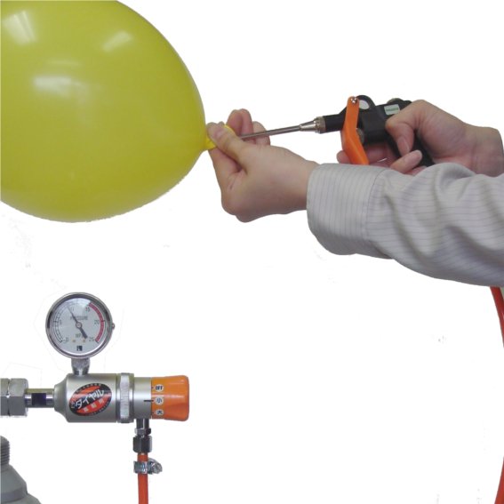 ヘリウムボンベ用ガンタイプ注入器 （残量計付・スパナ付） - パーティ