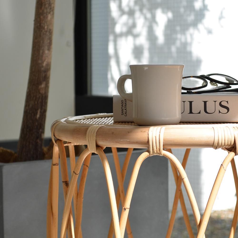 ♡　ヴィンテージ オリーブグリーン　ラタン　ティーテーブル ラタン・ラウンド ティーテーブル《モノ》｜オリジナル家具通販