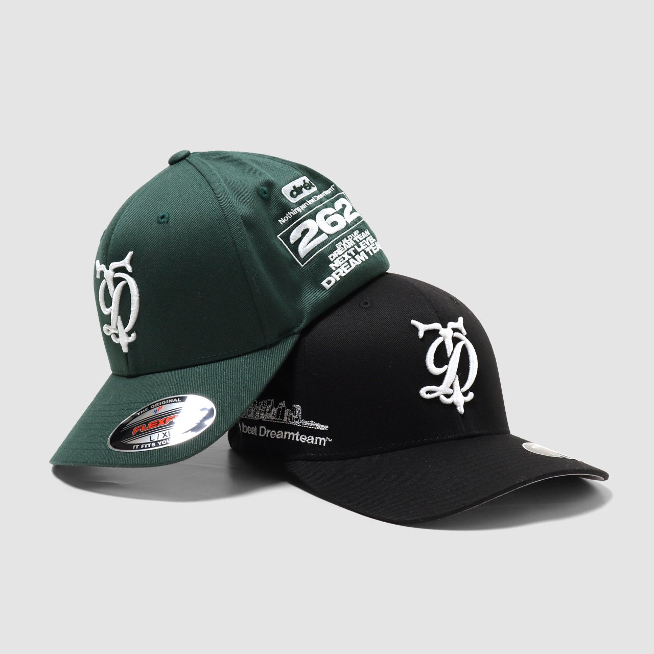 <img class='new_mark_img1' src='https://img.shop-pro.jp/img/new/icons35.gif' style='border:none;display:inline;margin:0px;padding:0px;width:auto;' />DT Vintage Logo Flexfit Cap