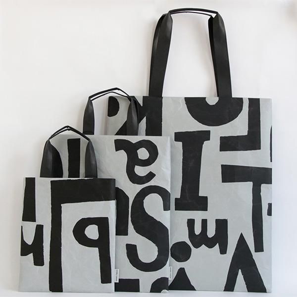 柚木沙弥郎/柚木沙弥郎 FLAT BAG(L)- dieci|online shop 柚木沙弥郎/柚木沙弥郎 FLAT BAG(L)- dieci|online shop
